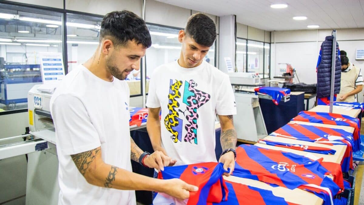 dos populares tiendas de moda deportiva buscan empleados en bahia sur oportunidades laborales disponibles