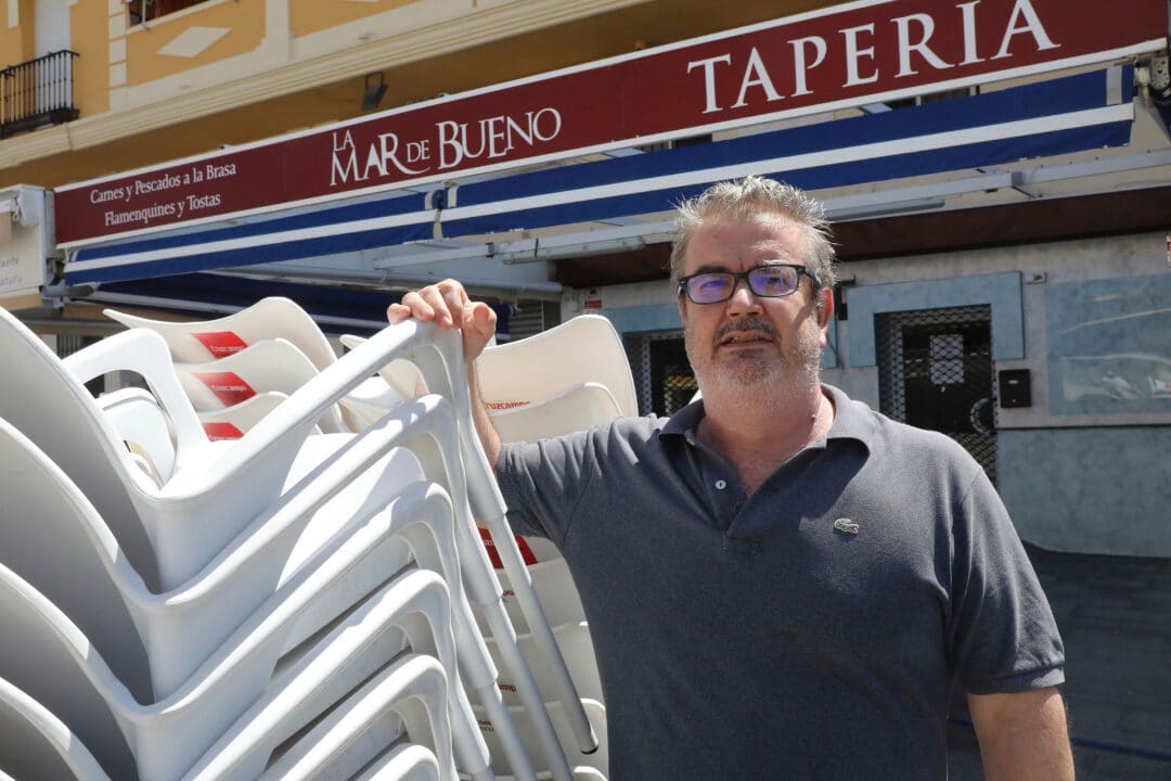 un pueblo en espana ofrece casa gratis a una persona para gestionar un bar con todos los gastos cubiertos